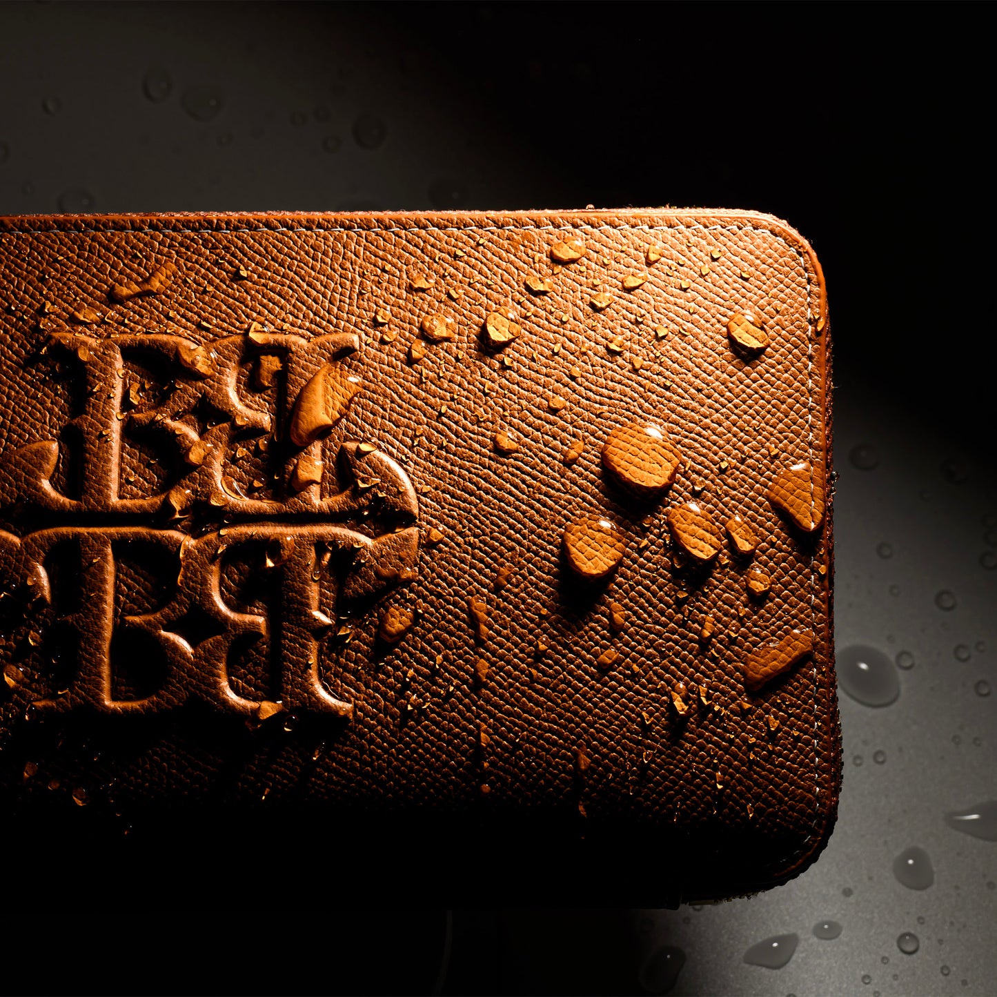 BELIEVER ZIPPY WALLET - CARAMEL